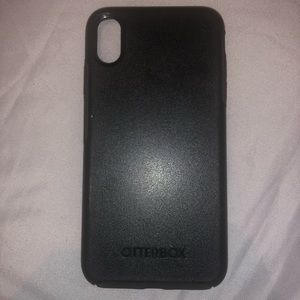 iPhone Xr otter box phone case